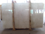 Crema_Marfil polished marble